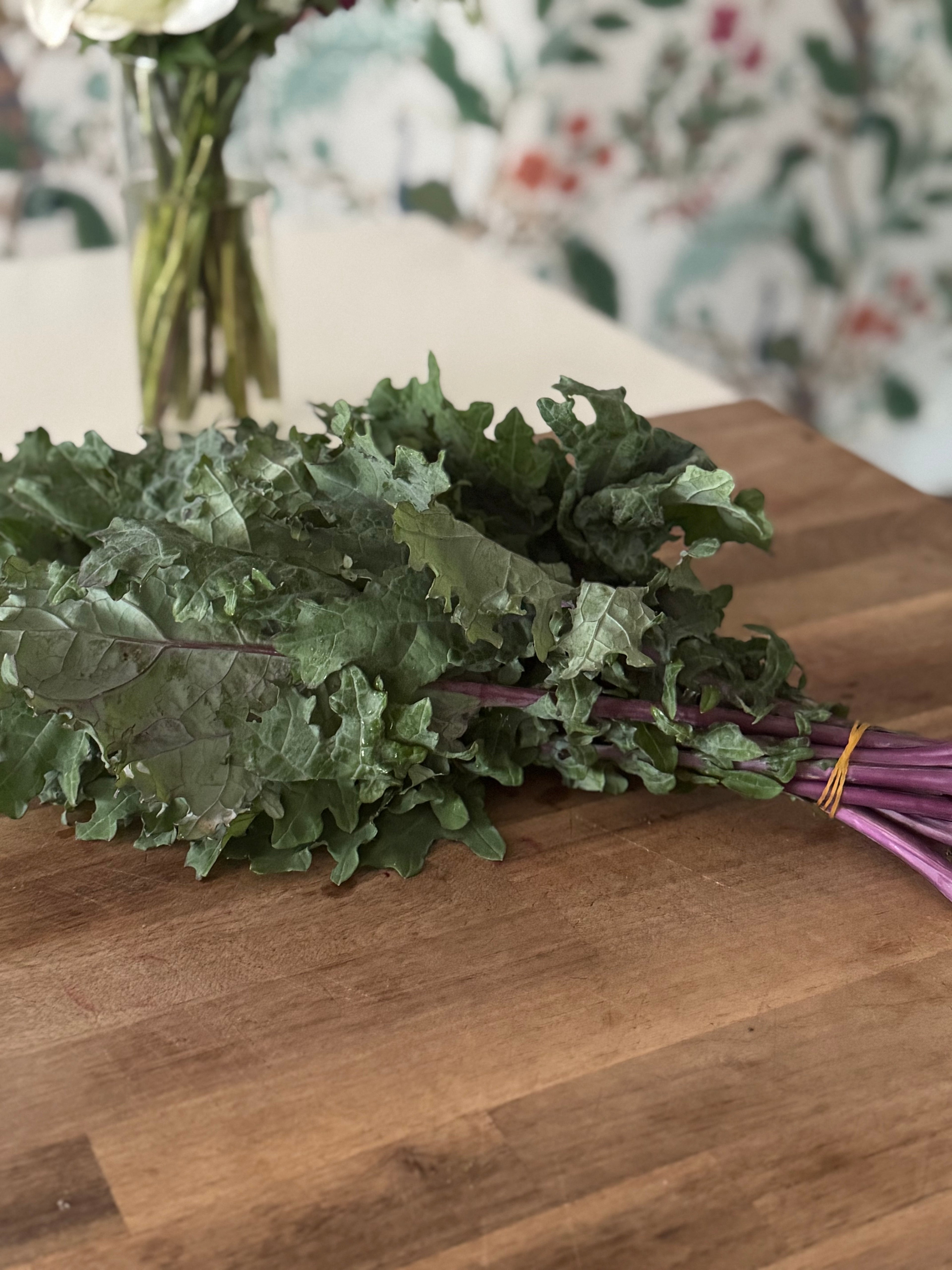 Certified Organic Siberian Kale (Bunch)