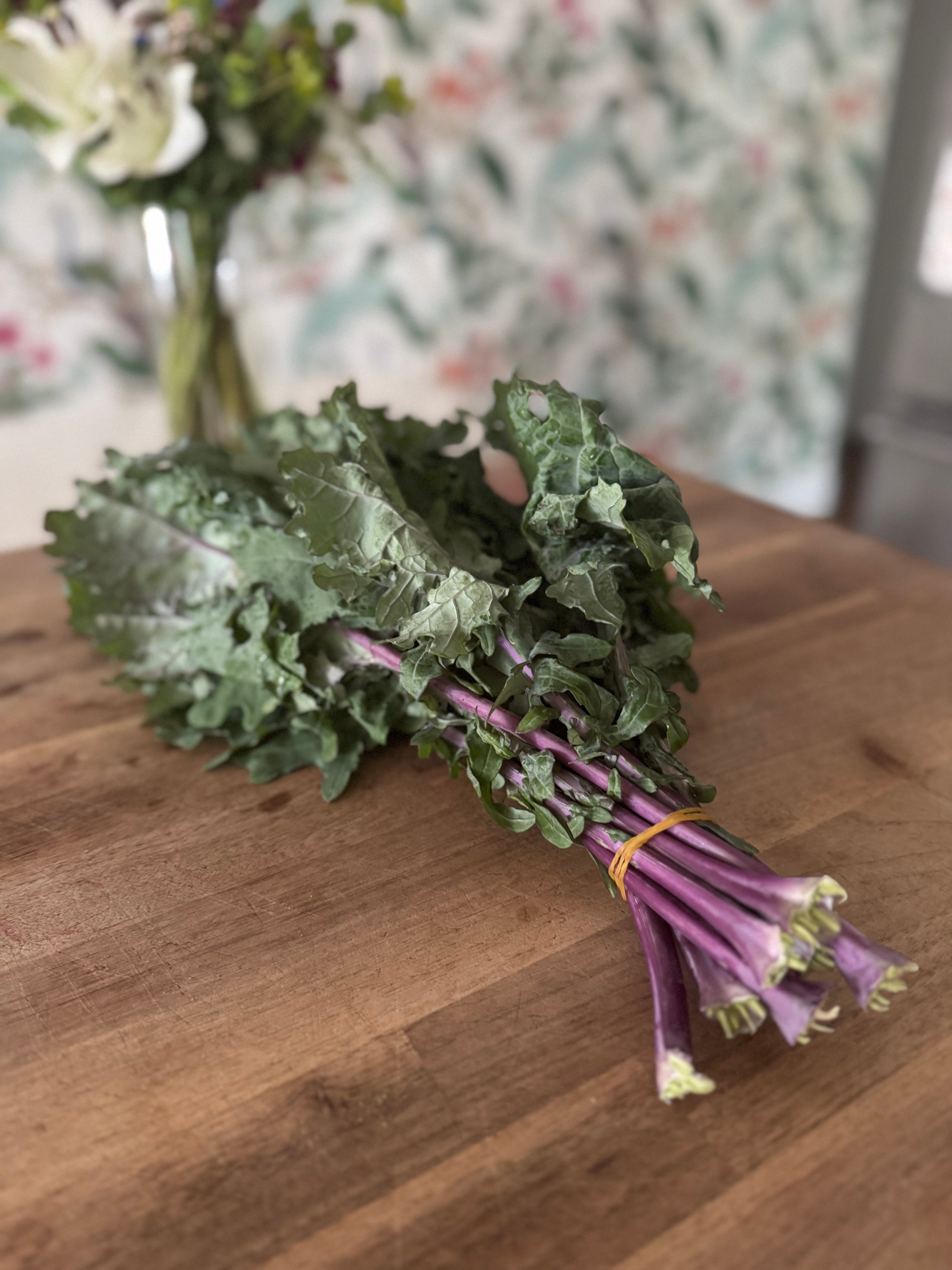 Certified Organic Siberian Kale (Bunch)