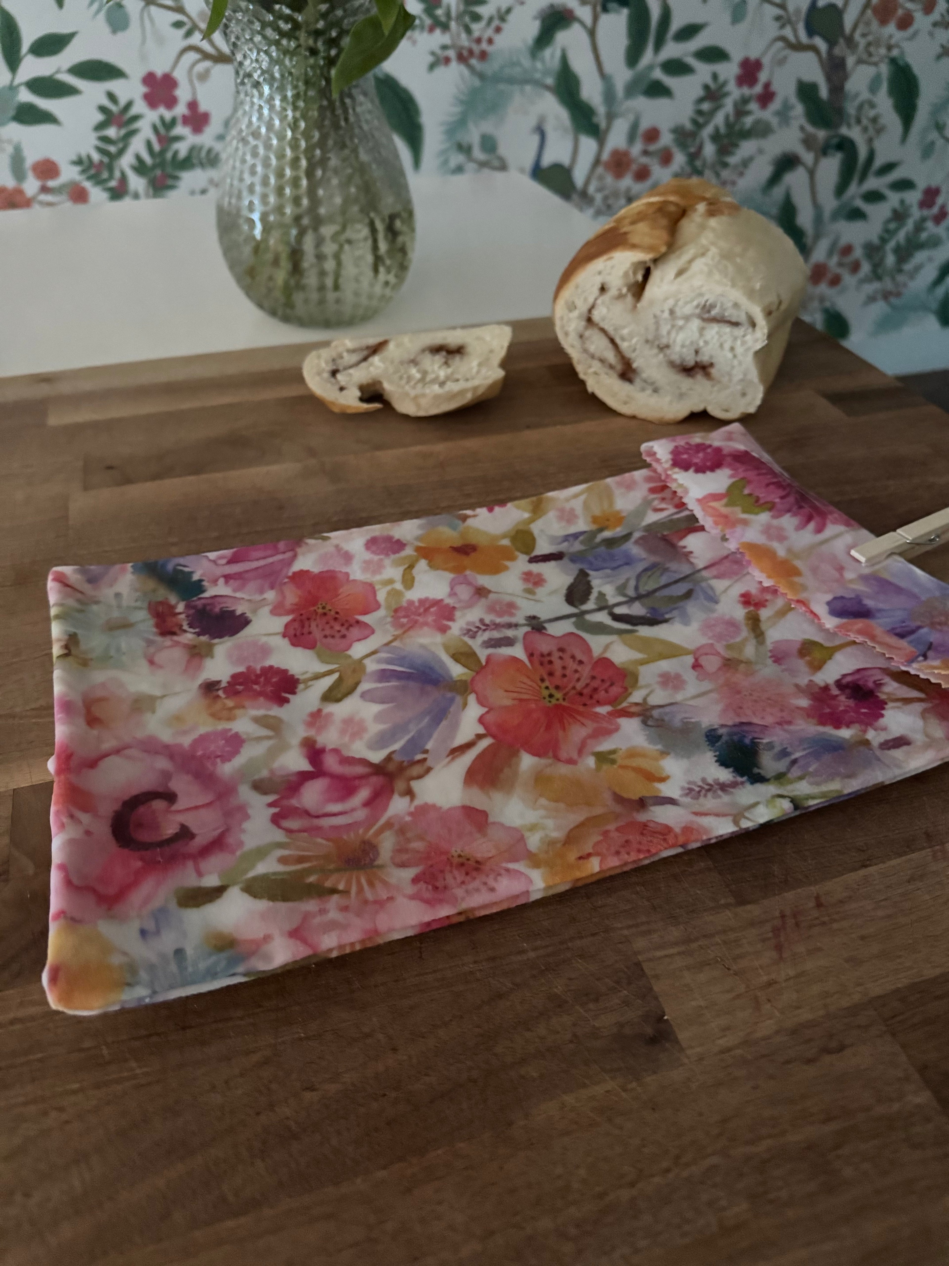 Beeswax Bread Bag (Pink Floral)