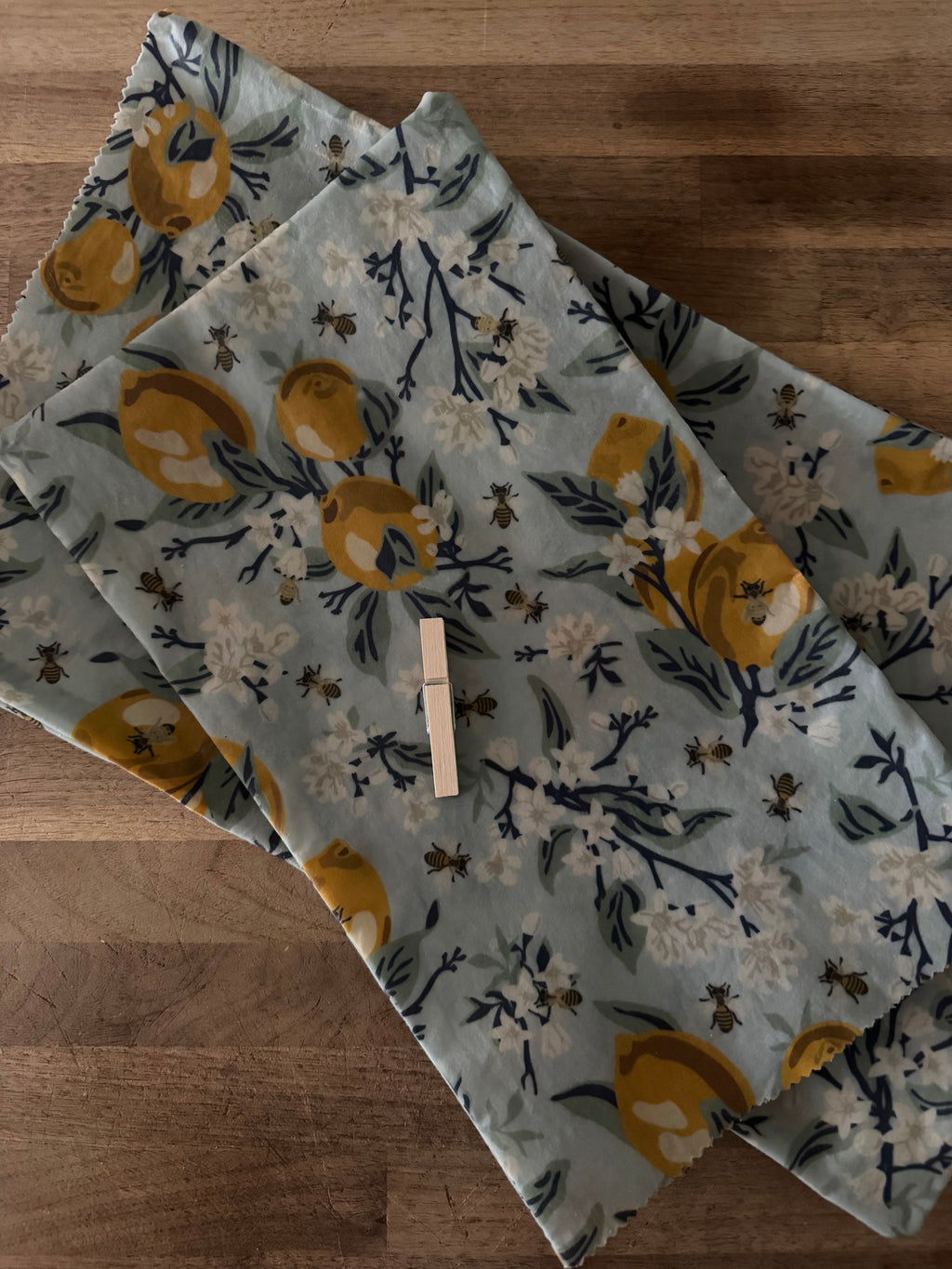 Beeswax Bread Bag (Lemons on Blue)