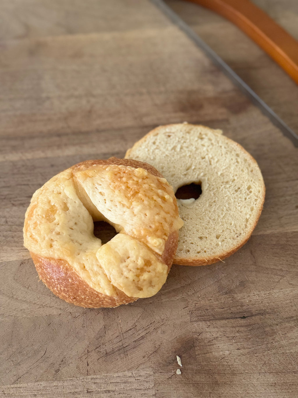 Specialty Bagels: Asiago (3pk)