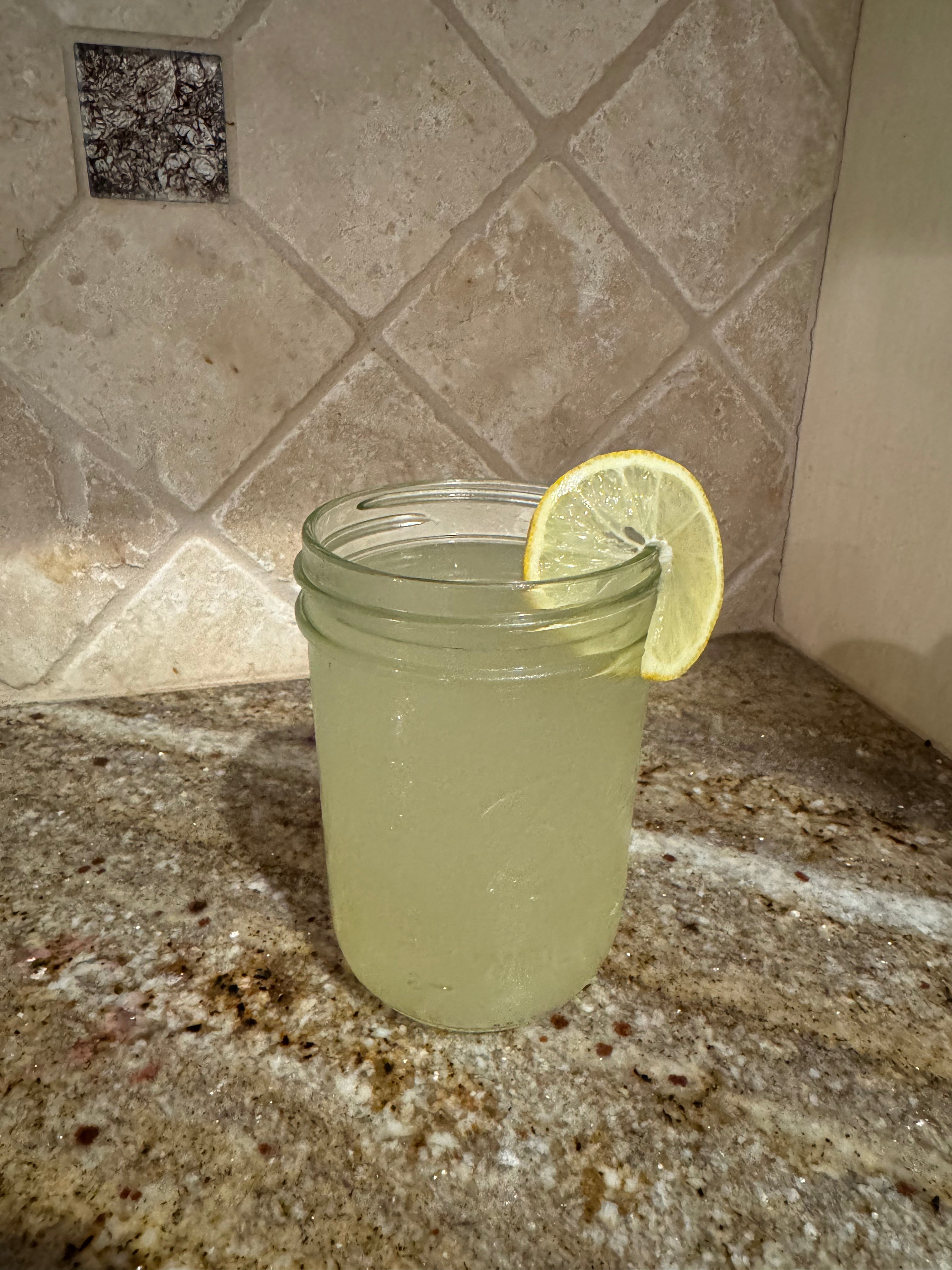 Fresh Squeezed Lemonade (Quart)